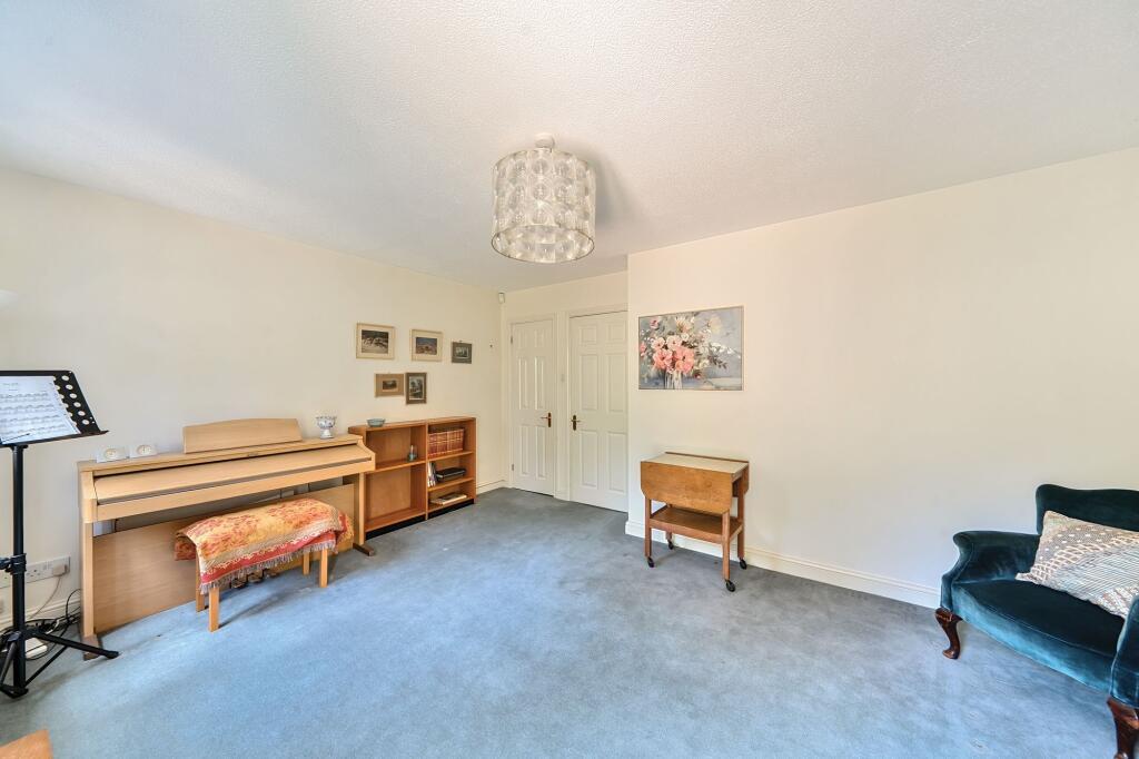Grenville Place, Mill Hill, NW7, London